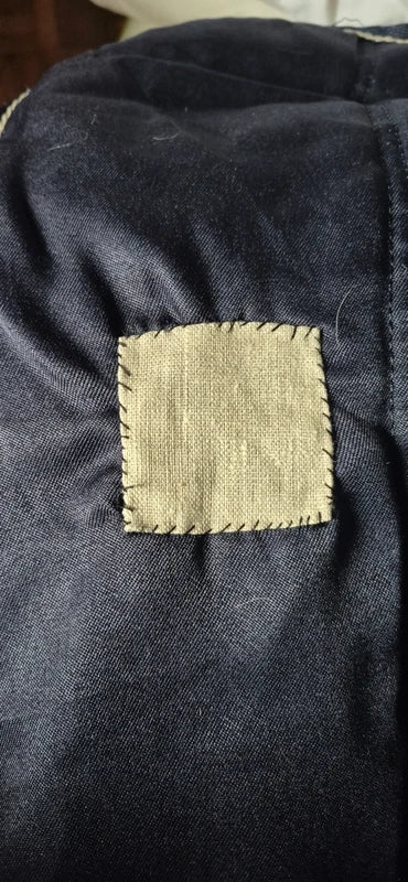 Couverture de Box 200g - 155 cm etat moyen